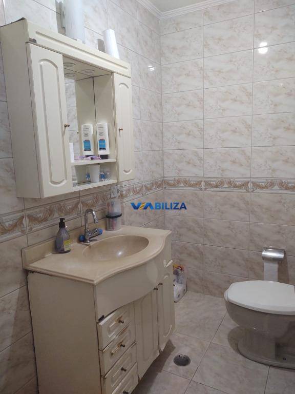 Sobrado à venda com 2 quartos, 134m² - Foto 2