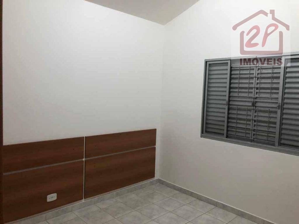 Casa à venda com 3 quartos, 190M2 - Foto 3