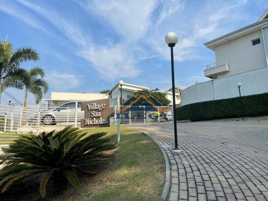 Casa de Condomínio à venda com 3 quartos, 206m² - Foto 25