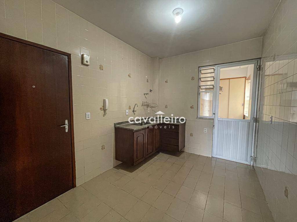 Apartamento à venda com 2 quartos, 72m² - Foto 11