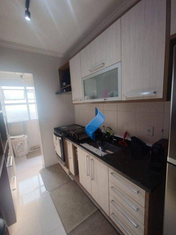 Apartamento à venda com 2 quartos, 64m² - Foto 6