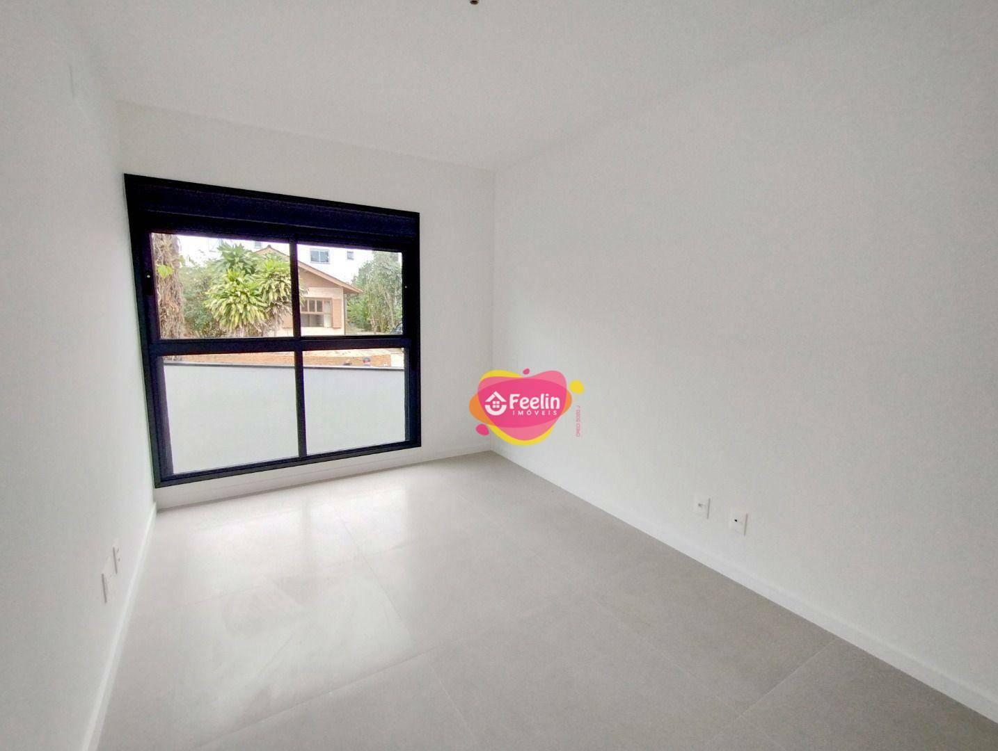 Apartamento à venda com 2 quartos, 77m² - Foto 12