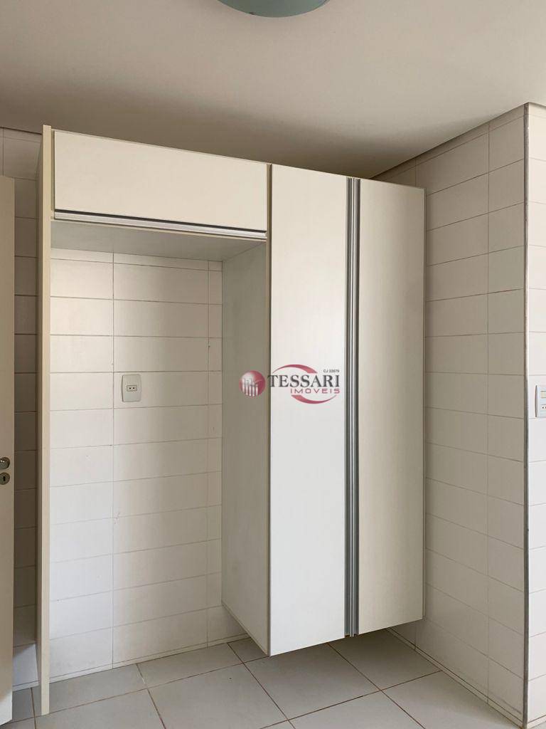 Apartamento à venda com 3 quartos, 185m² - Foto 28