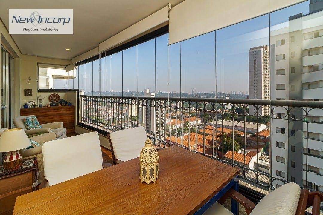 Apartamento à venda com 3 quartos, 142m² - Foto 1