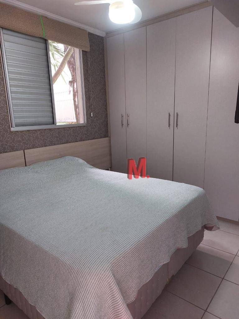 Apartamento para alugar com 2 quartos, 52m² - Foto 12