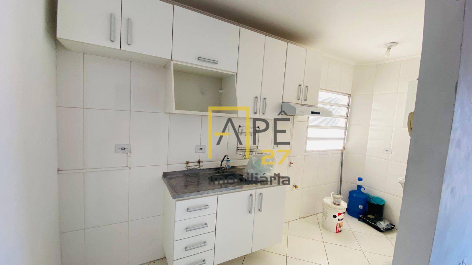 Apartamento para alugar com 2 quartos, 53m² - Foto 5