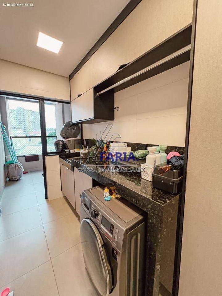 Apartamento à venda com 3 quartos, 135m² - Foto 11