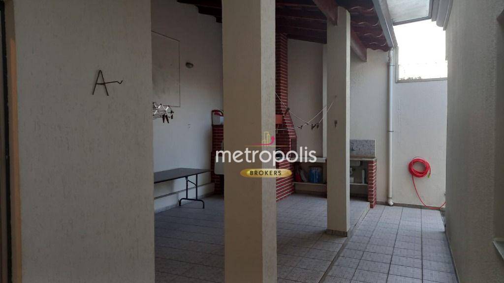 Casa à venda com 3 quartos, 310m² - Foto 15