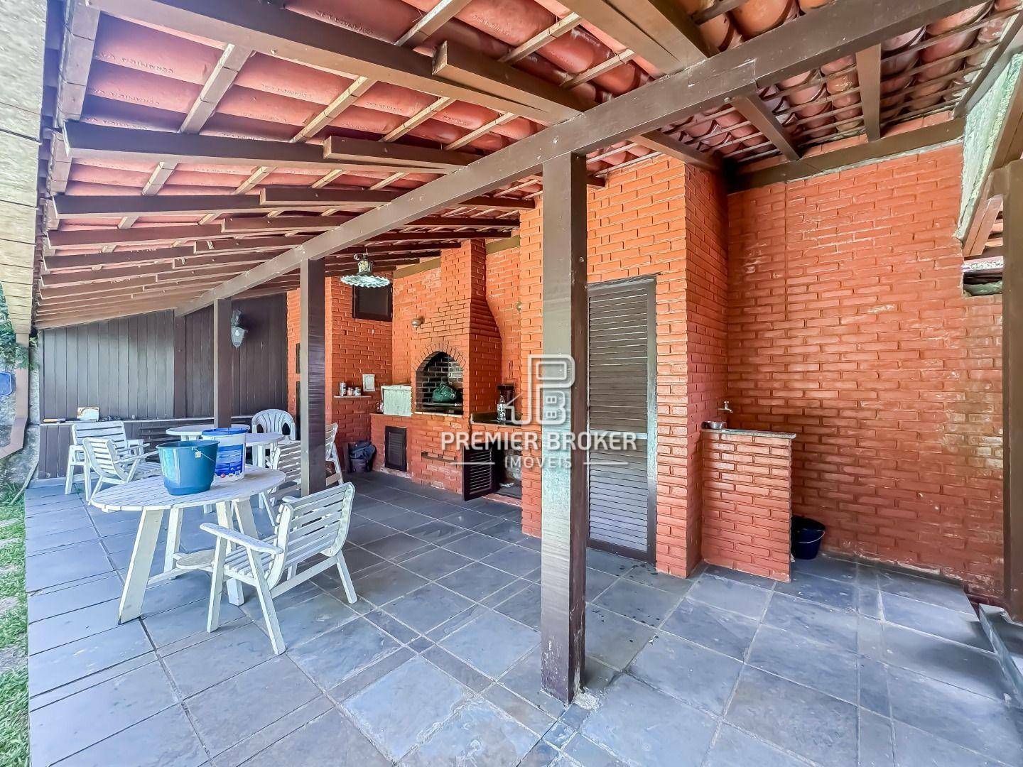 Casa de Condomínio à venda com 4 quartos, 312m² - Foto 27