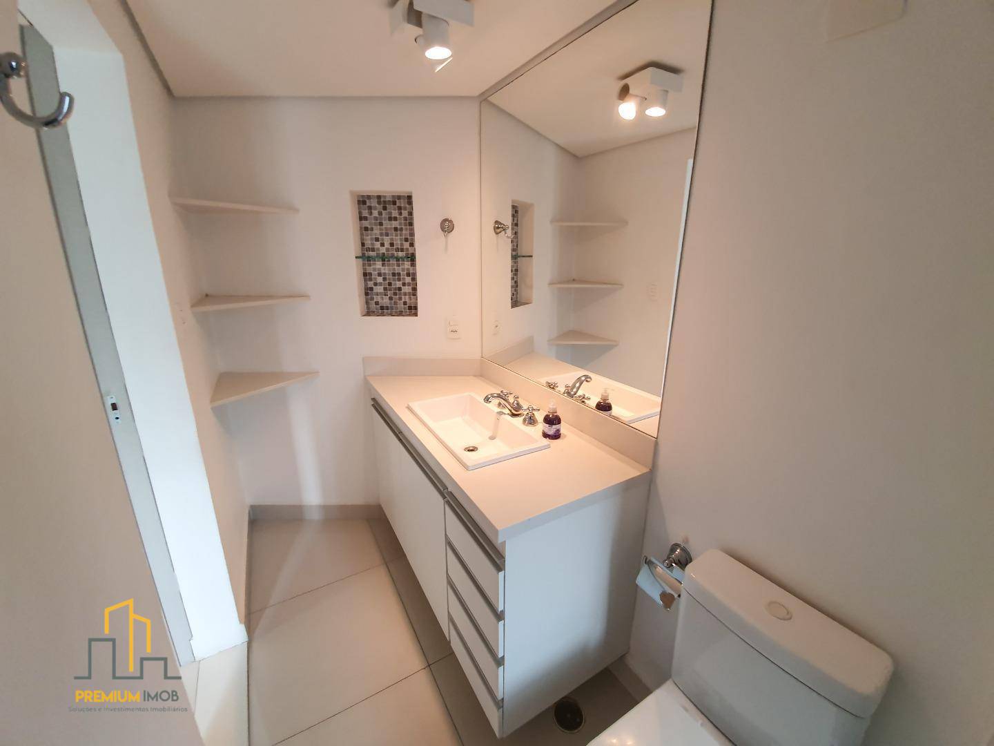 Apartamento para alugar com 1 quarto, 46m² - Foto 16