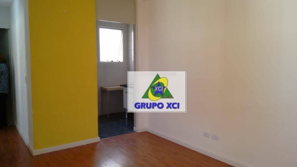 Apartamento à venda com 2 quartos, 48m² - Foto 19