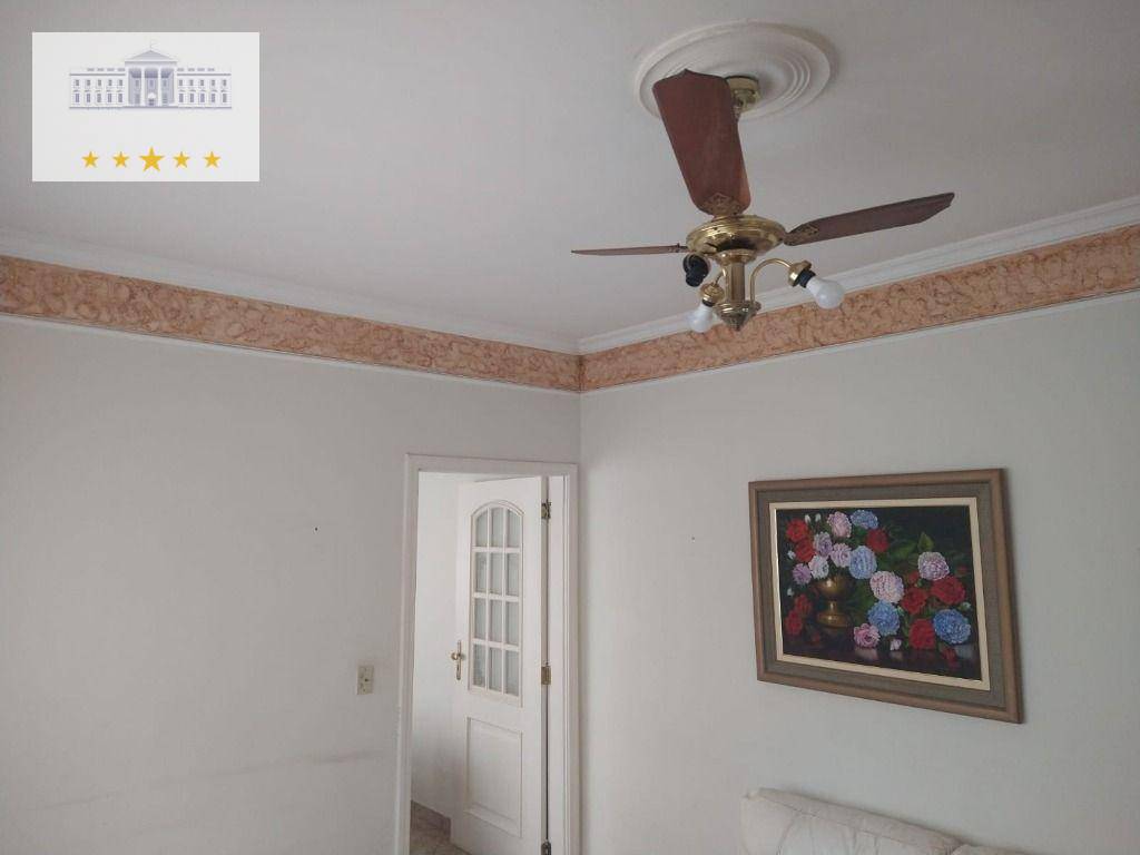 Casa, 3 quartos, 249 m² - Foto 2