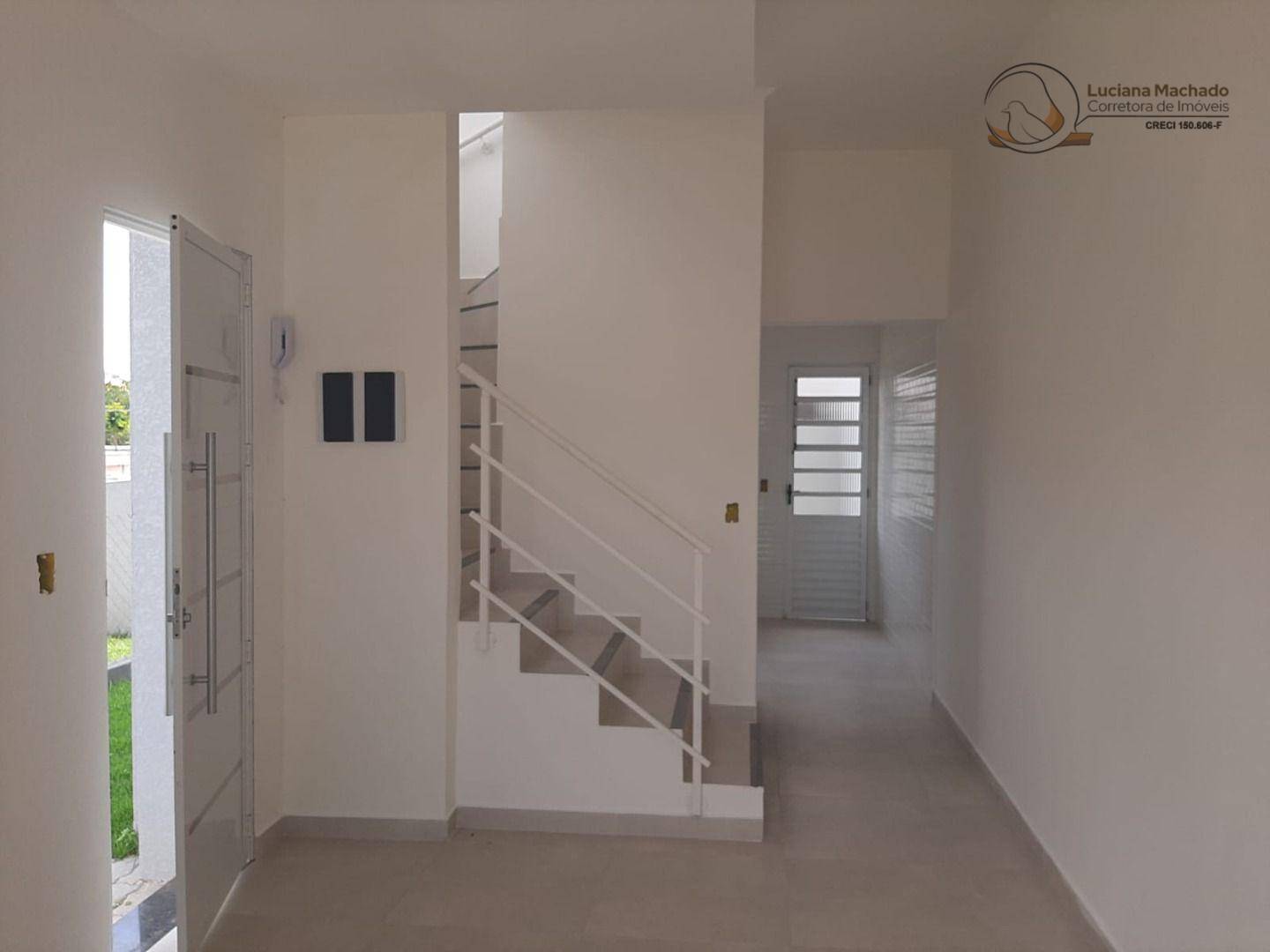 Casa à venda com 2 quartos, 64m² - Foto 8