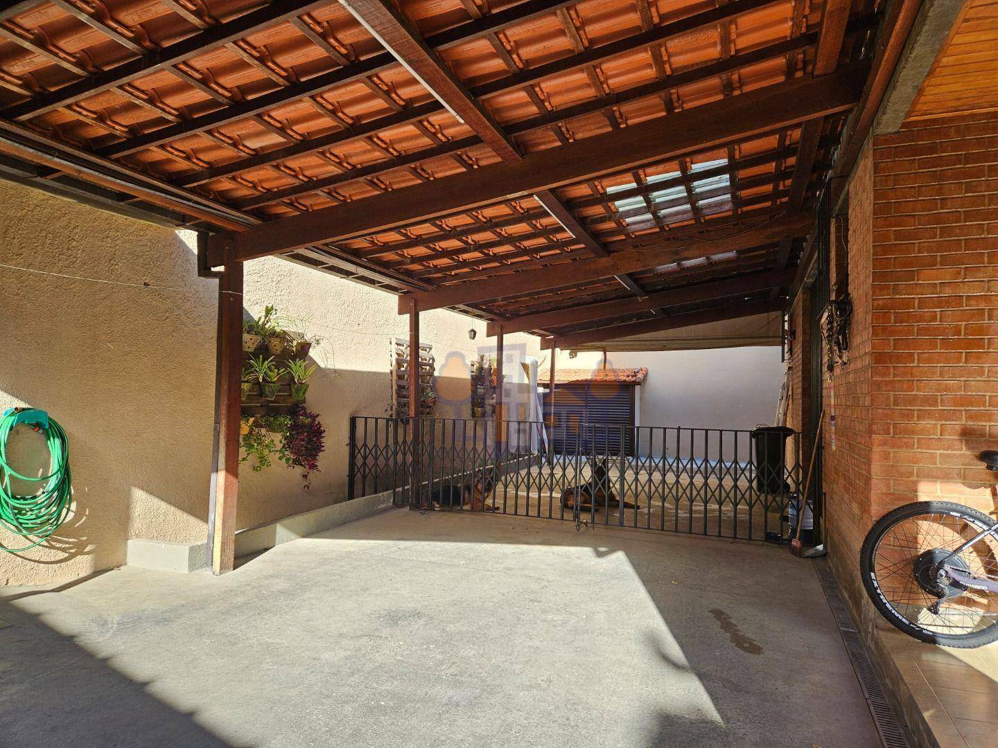 Casa à venda com 4 quartos, 456m² - Foto 39