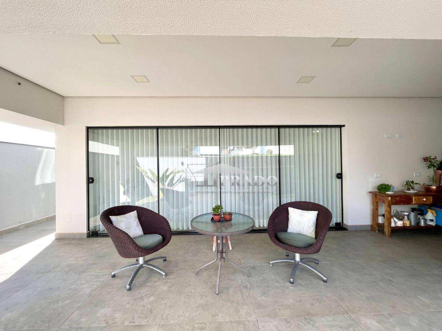 Sobrado à venda com 3 quartos, 210m² - Foto 27