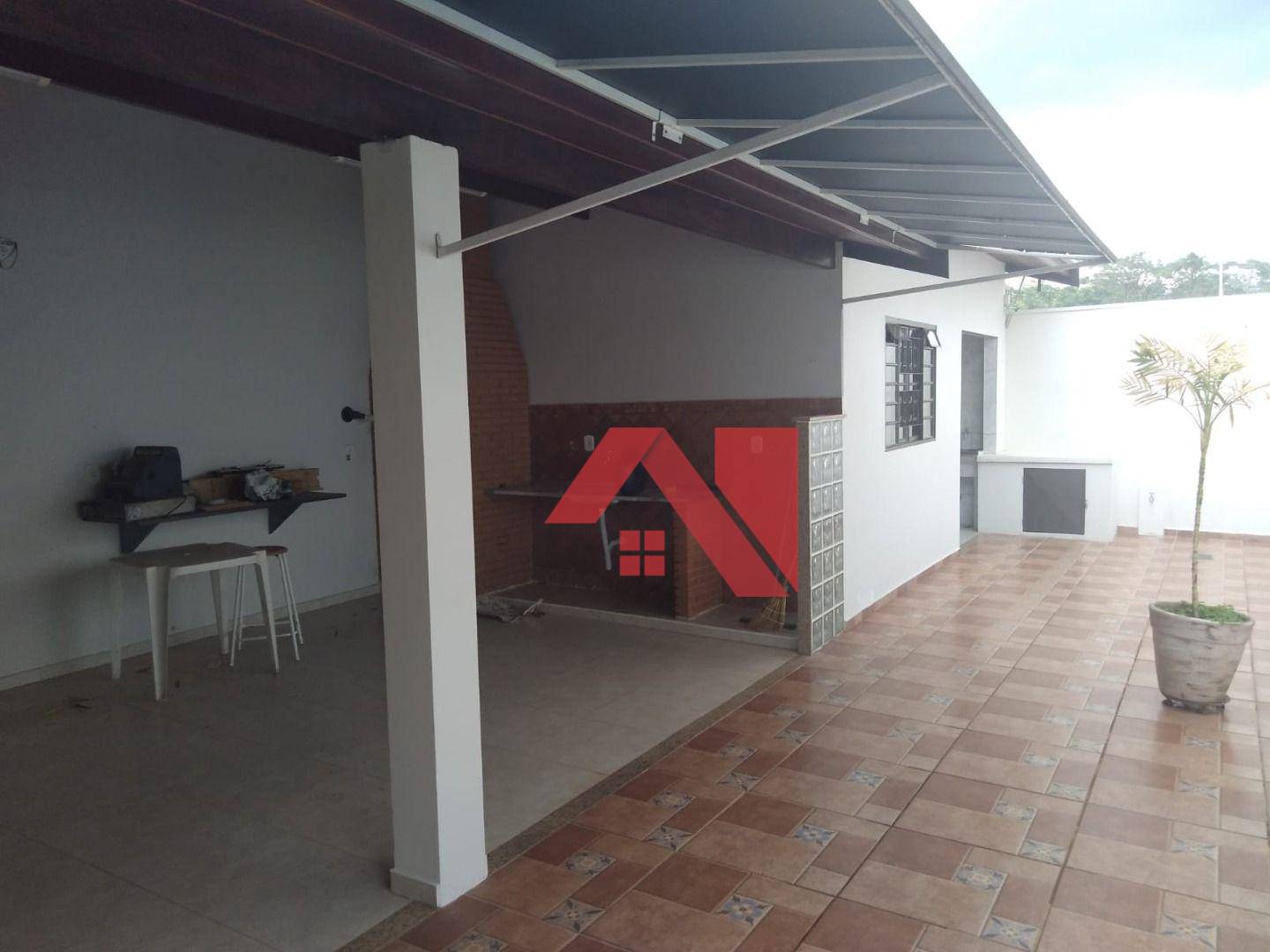 Casa à venda com 4 quartos, 171m² - Foto 3