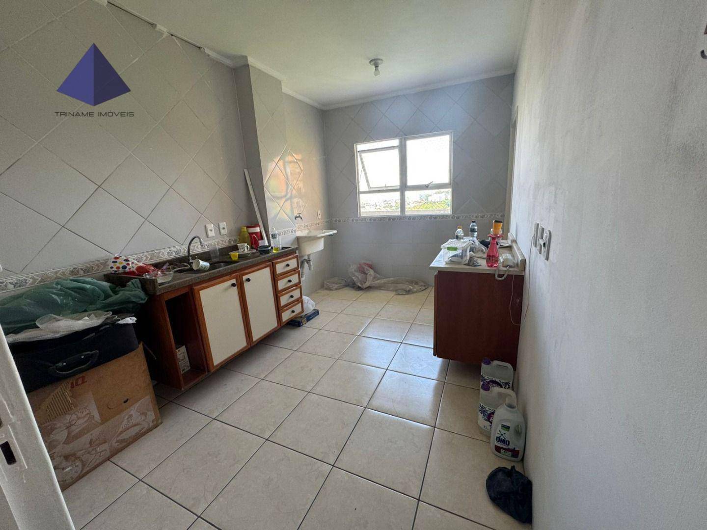 Cobertura à venda com 2 quartos, 150m² - Foto 3