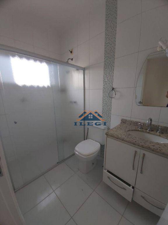 Casa de Condomínio para alugar com 3 quartos, 215M2 - Foto 23