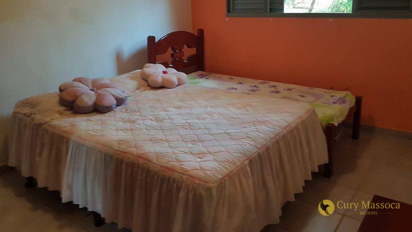 Chácara à venda com 3 quartos, 314m² - Foto 12