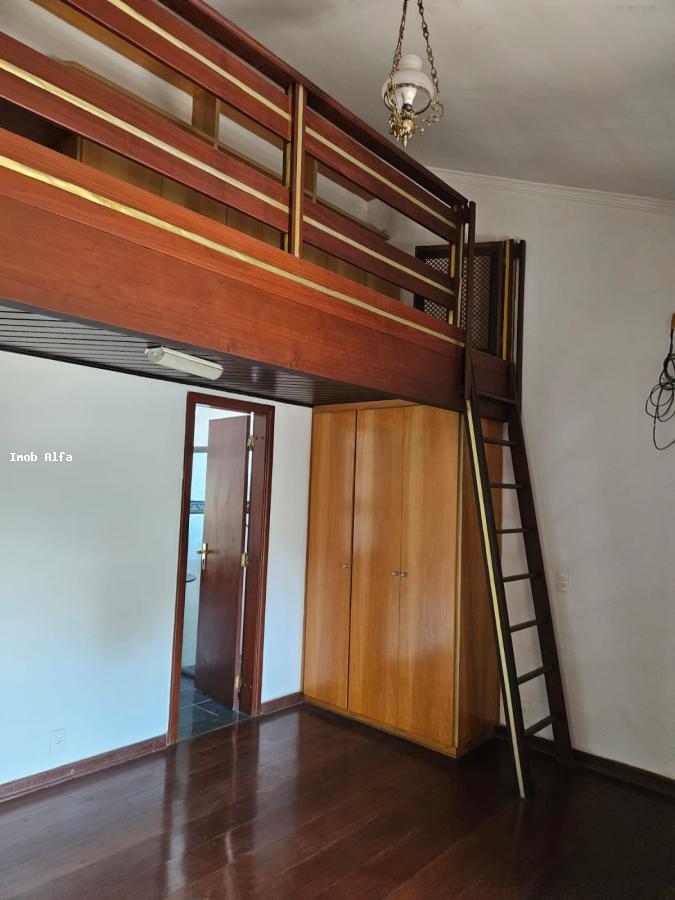 Casa de Condomínio à venda com 4 quartos, 300m² - Foto 24