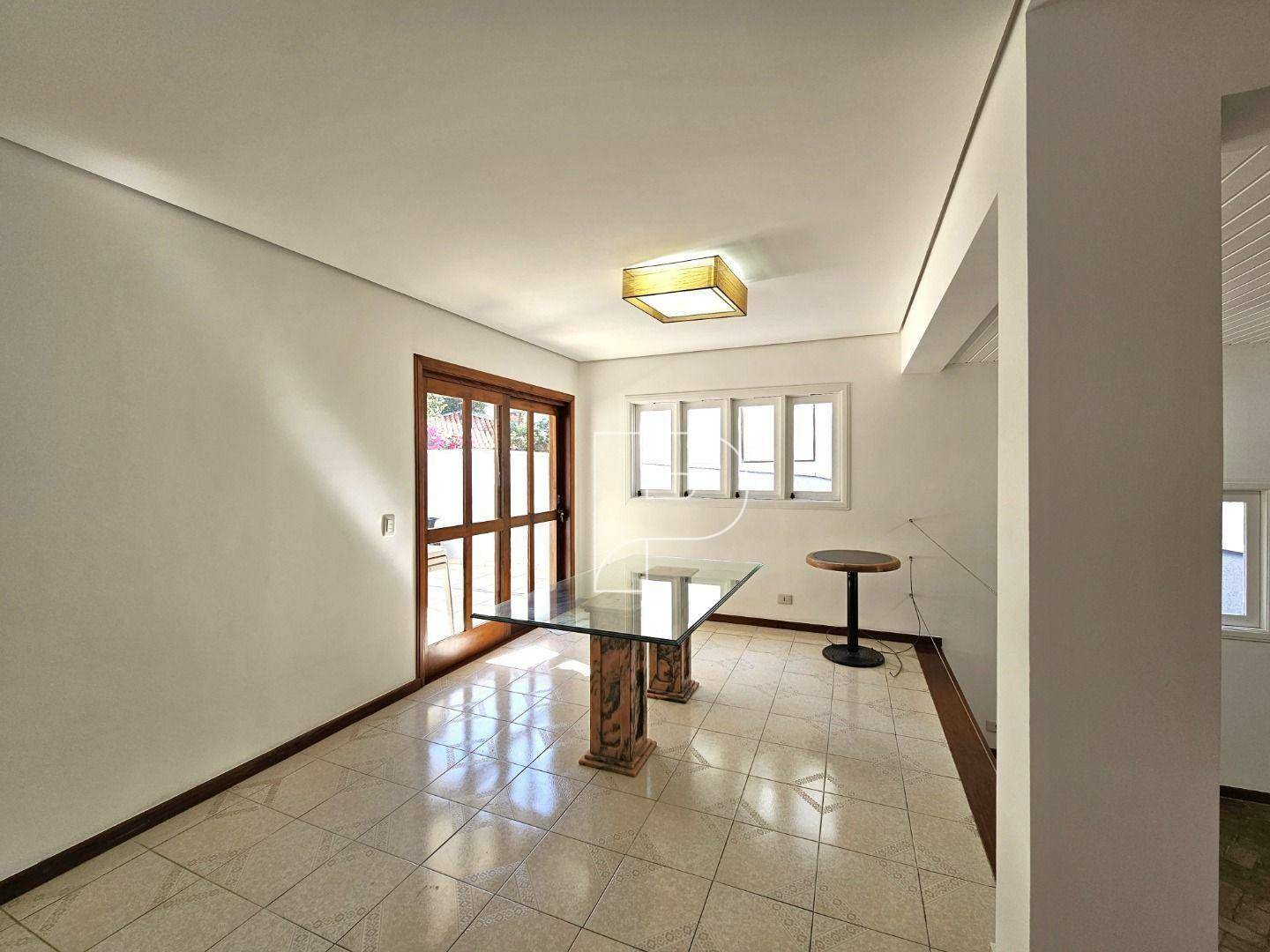 Casa de Condomínio à venda e aluguel com 4 quartos, 244m² - Foto 11