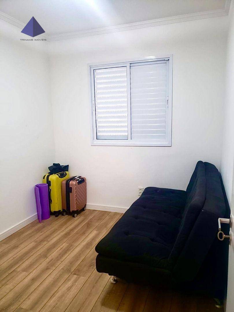 Apartamento à venda com 2 quartos, 62m² - Foto 3