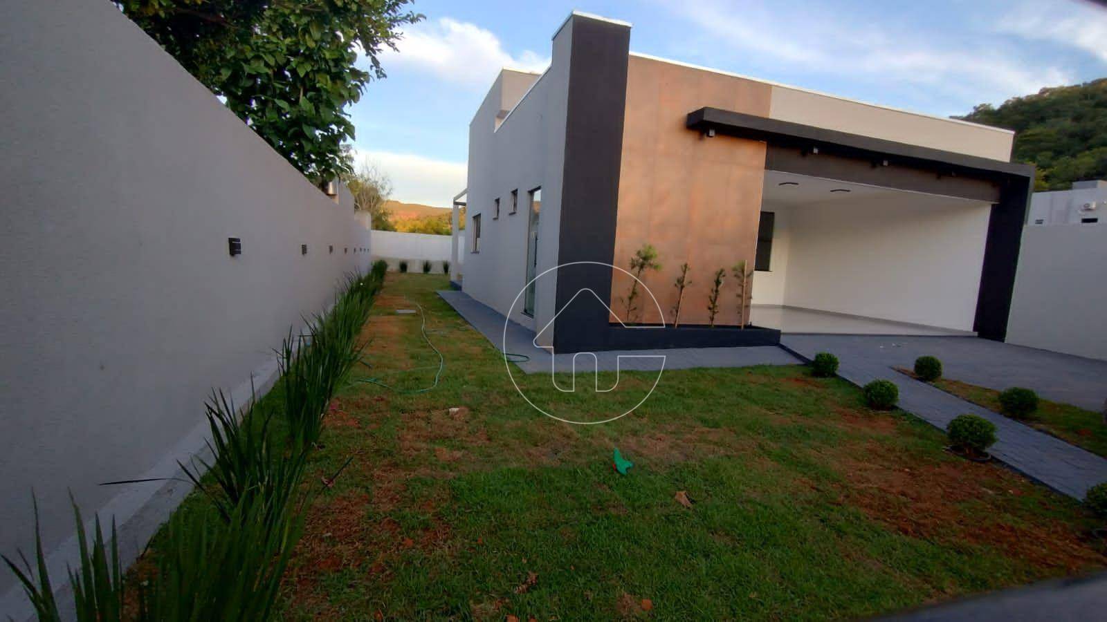 Casa à venda com 3 quartos, 175m² - Foto 2