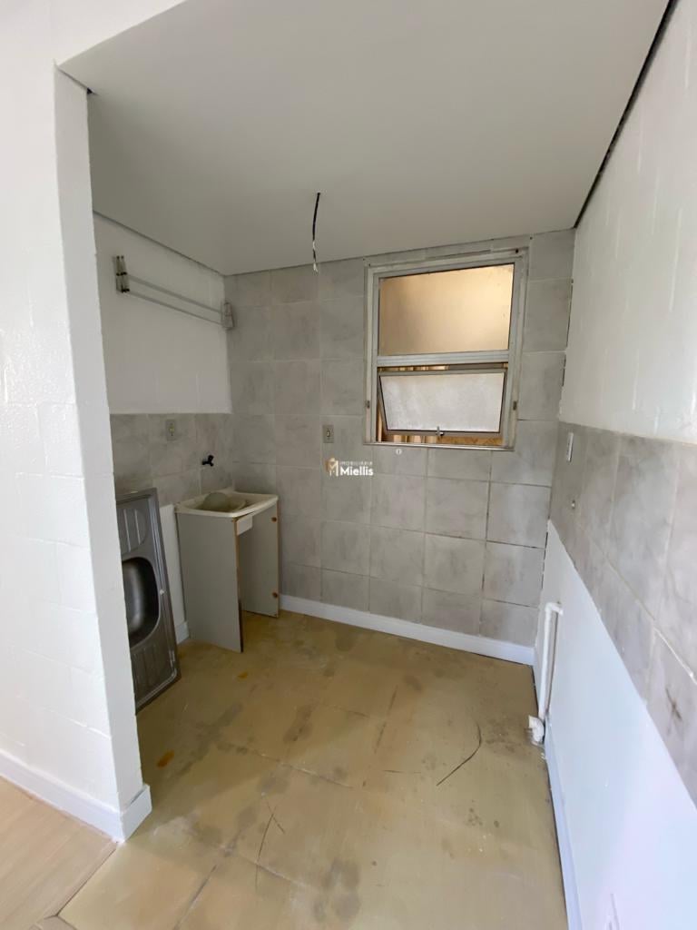 Apartamento à venda com 2 quartos, 58m² - Foto 19