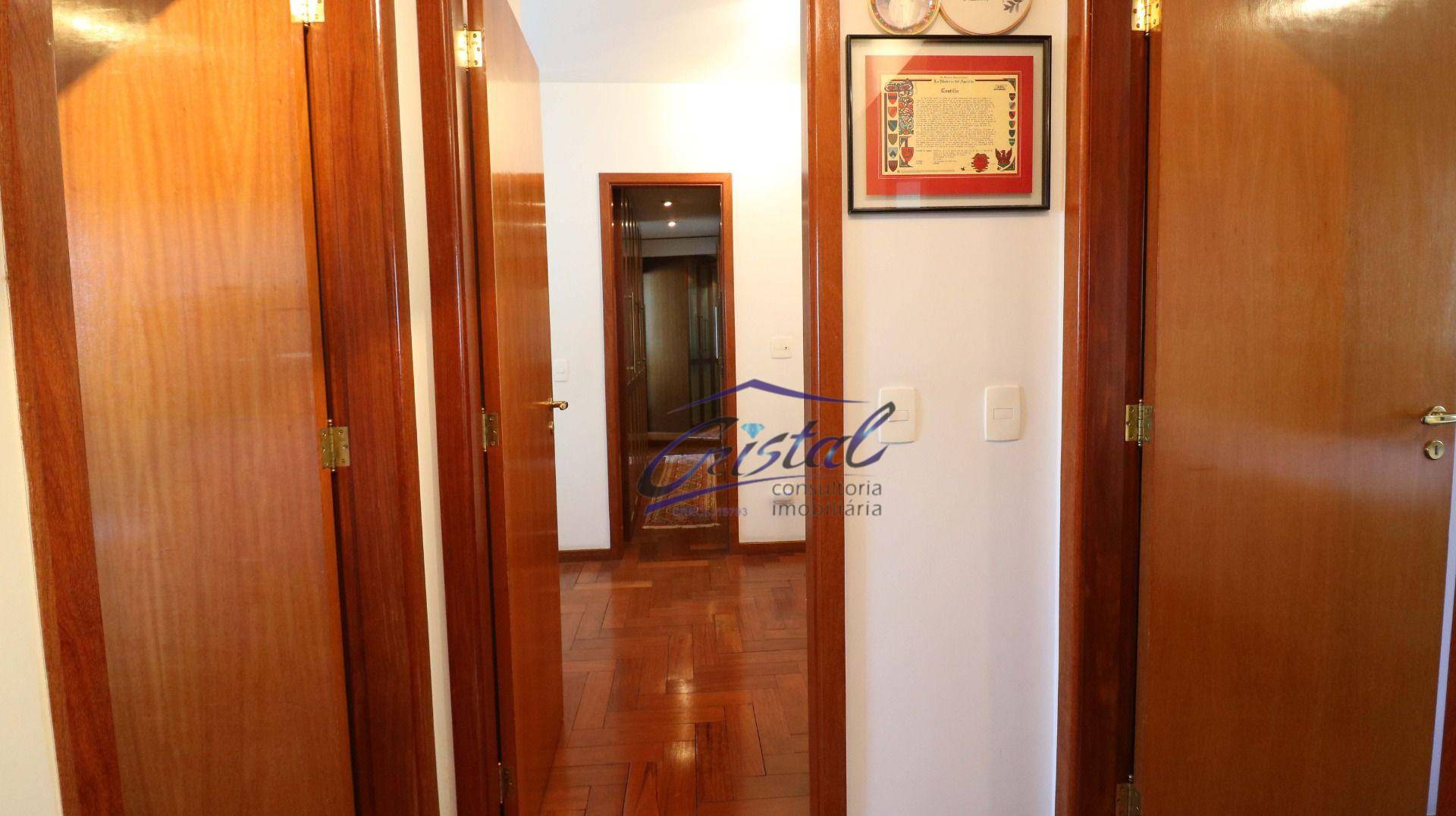 Apartamento à venda com 4 quartos, 226m² - Foto 27