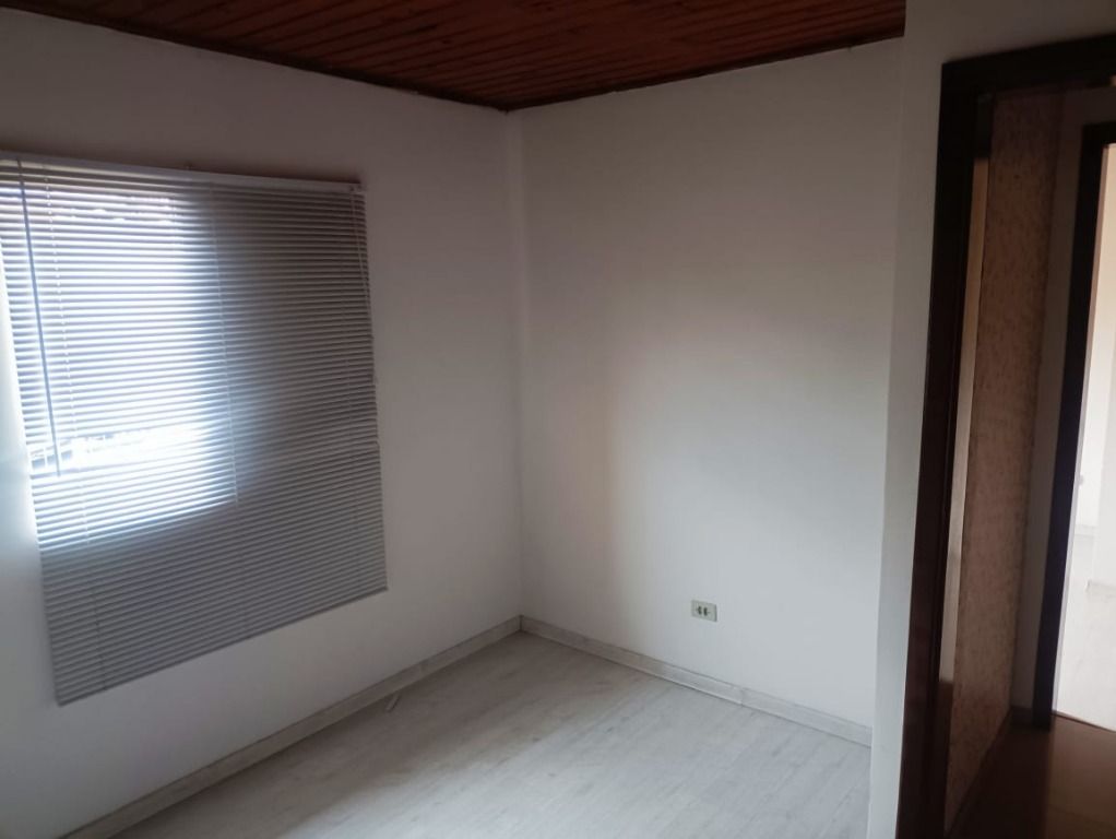 Casa à venda com 3 quartos, 97m² - Foto 15