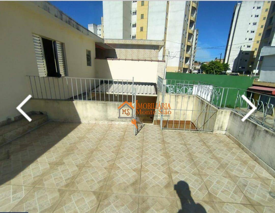 Sobrado à venda com 5 quartos, 250m² - Foto 2