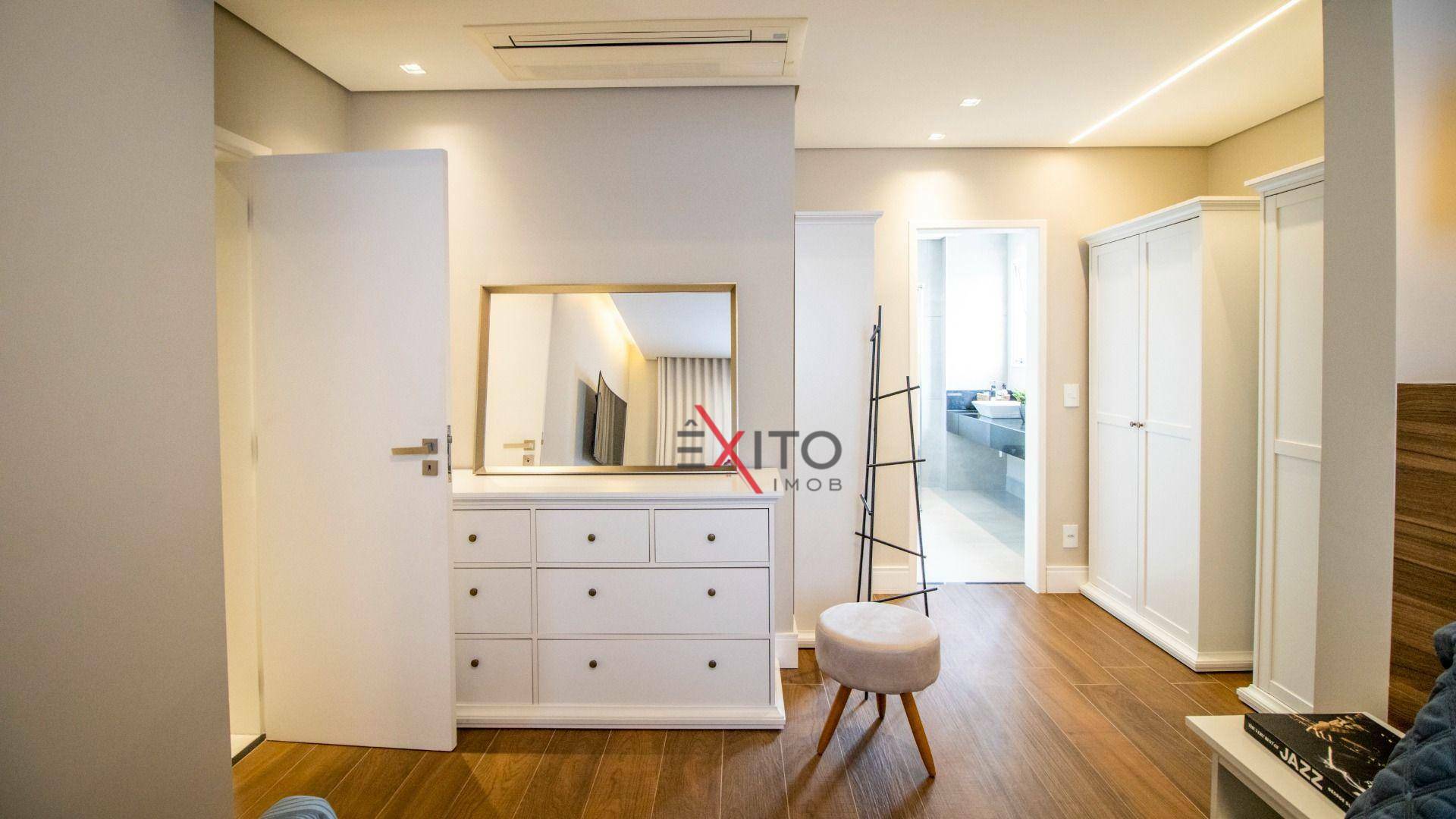 Cobertura à venda com 3 quartos, 220m² - Foto 17