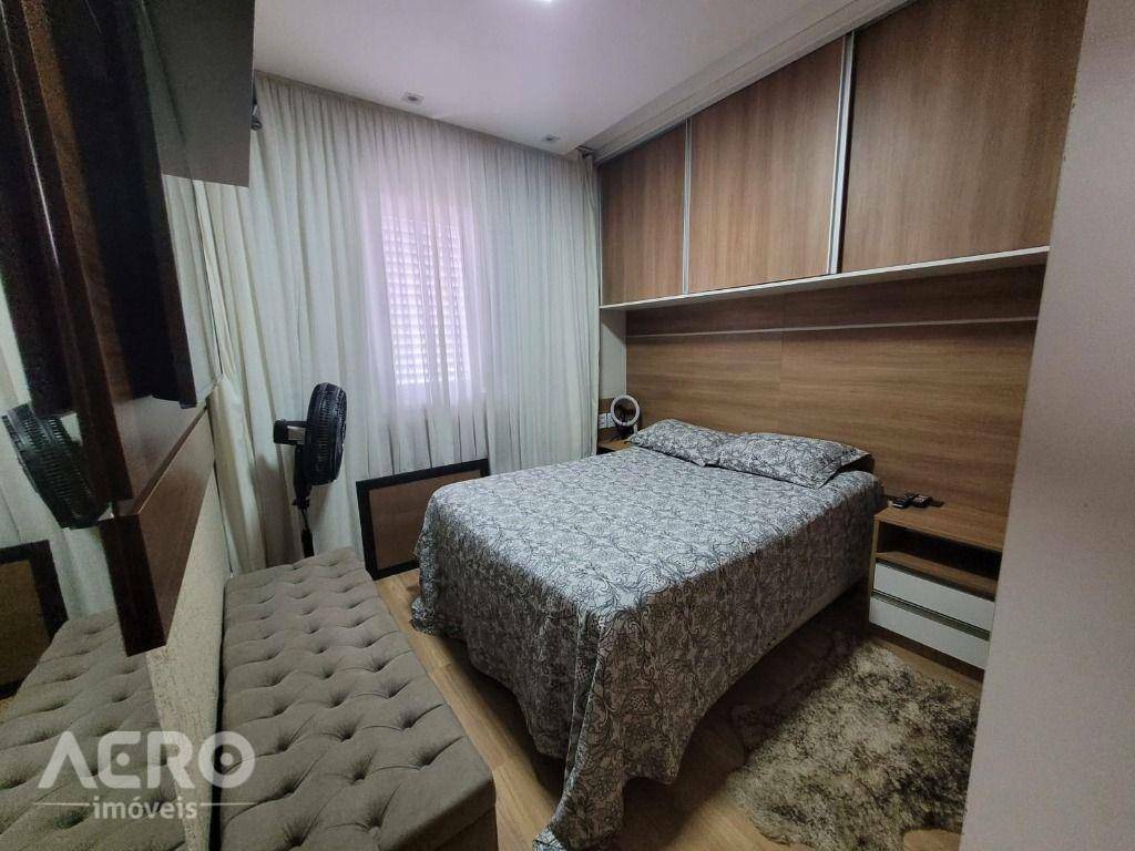 Apartamento à venda com 2 quartos, 55m² - Foto 26