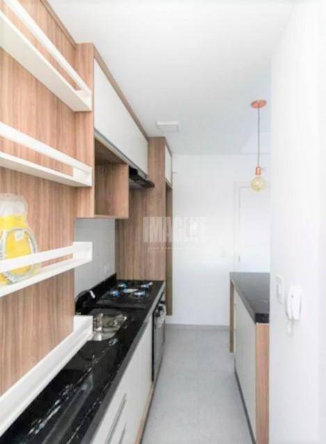 Apartamento à venda com 2 quartos, 60m² - Foto 8