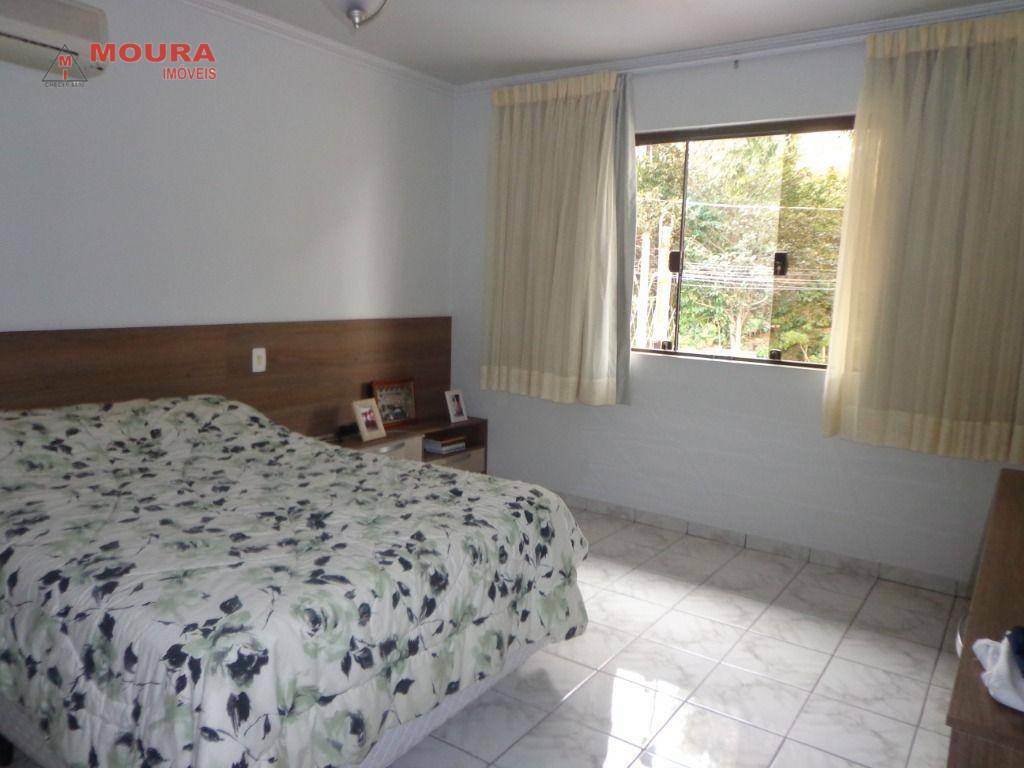 Casa à venda com 5 quartos, 295m² - Foto 22