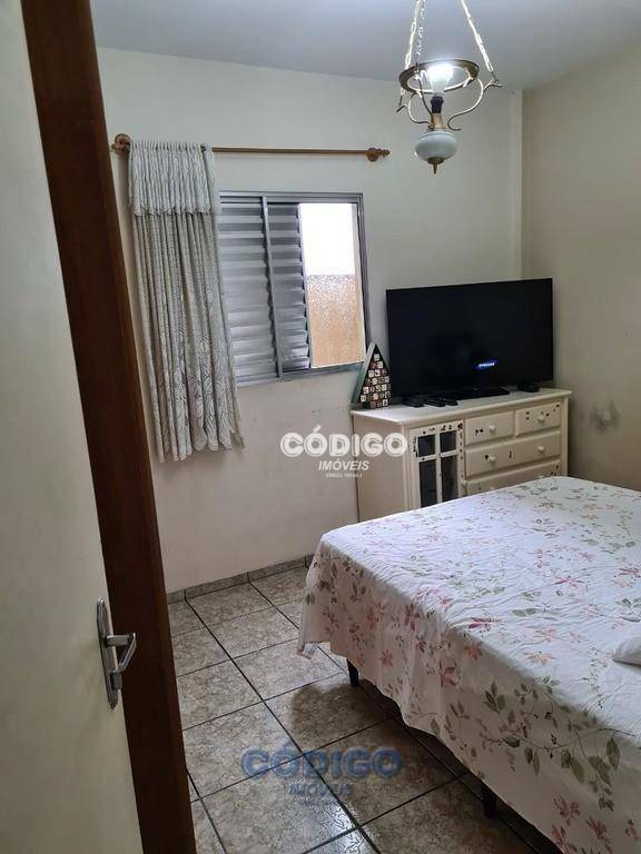 Apartamento à venda com 2 quartos, 73m² - Foto 1