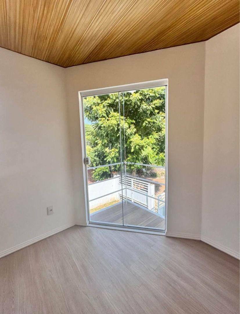 Casa para alugar com 3 quartos, 85m² - Foto 8