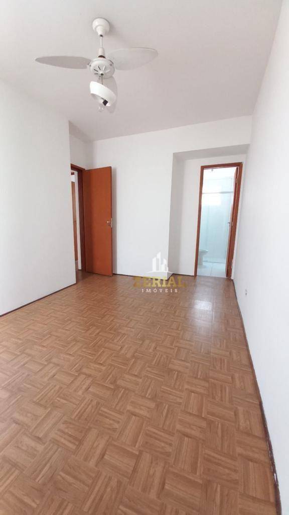 Apartamento à venda com 3 quartos, 84m² - Foto 4