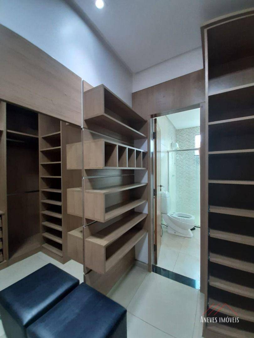 Casa de Condomínio à venda com 4 quartos, 600m² - Foto 3