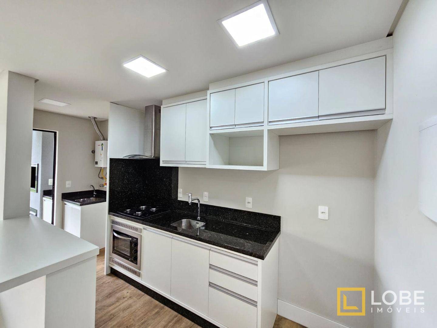 Apartamento à venda com 2 quartos, 71m² - Foto 4