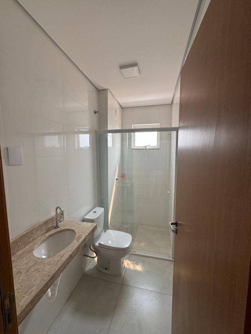 Apartamento à venda e aluguel com 2 quartos, 72m² - Foto 7