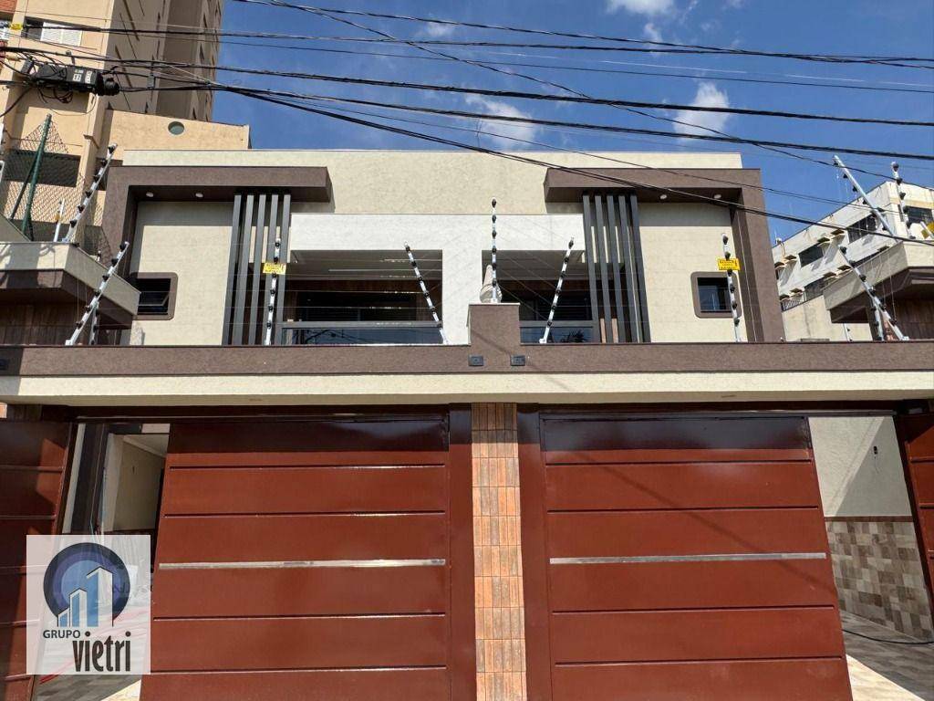 Sobrado à venda com 3 quartos, 220m² - Foto 1