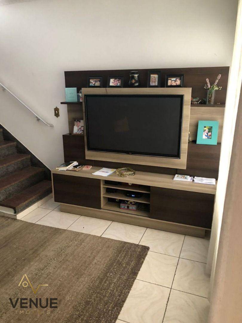 Sobrado à venda com 2 quartos, 135m² - Foto 5