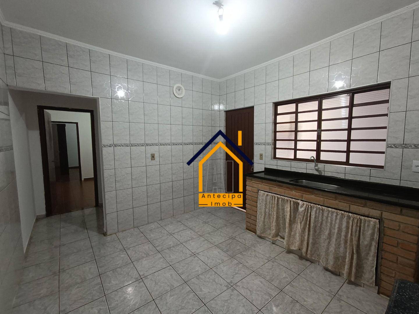 Casa à venda com 2 quartos, 60m² - Foto 5