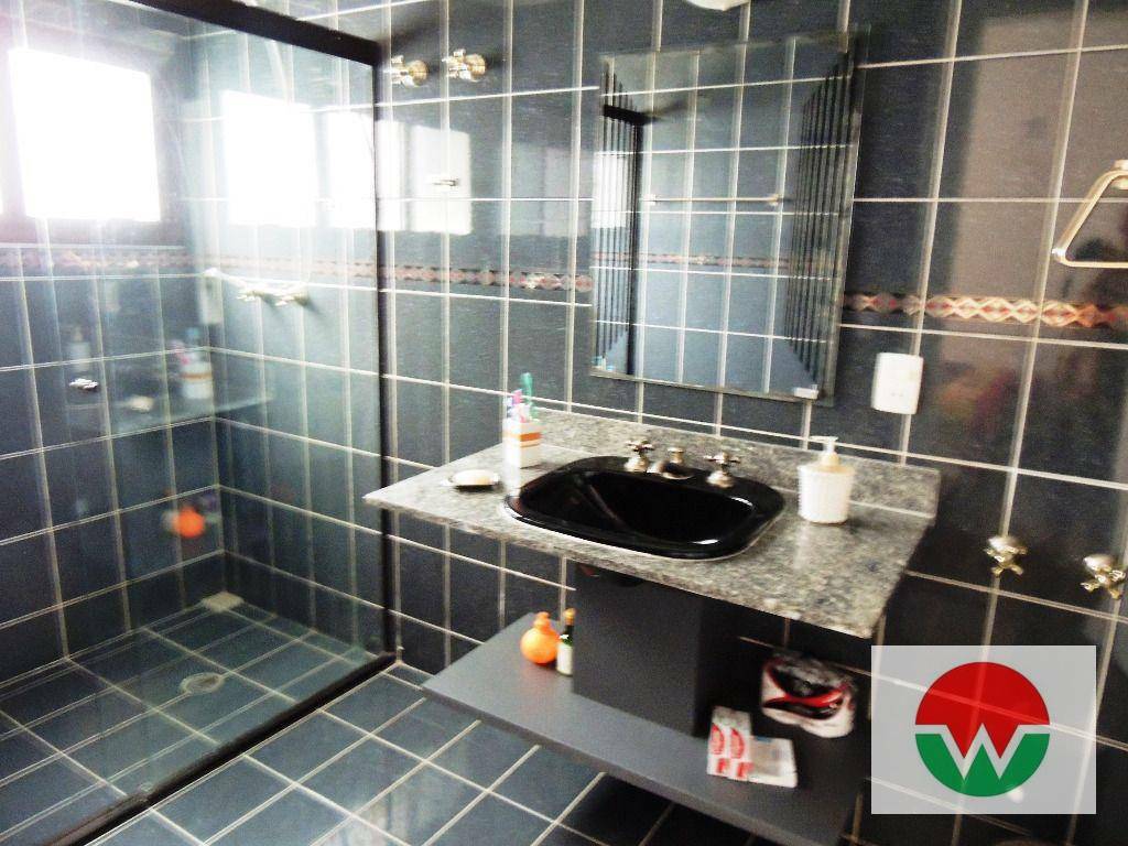 Casa de Condomínio à venda e aluguel com 5 quartos, 400m² - Foto 25