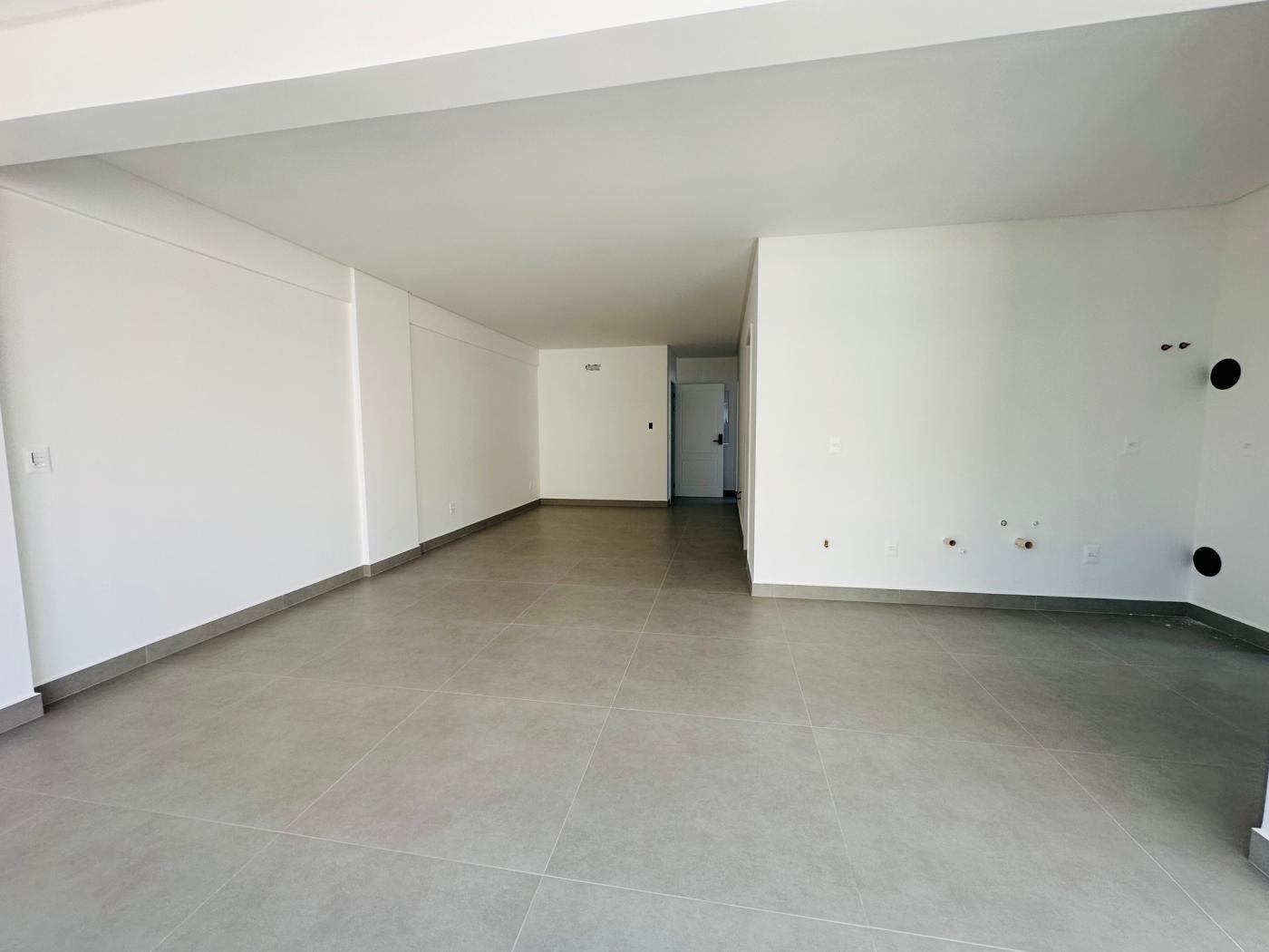 Apartamento à venda com 3 quartos, 110m² - Foto 8