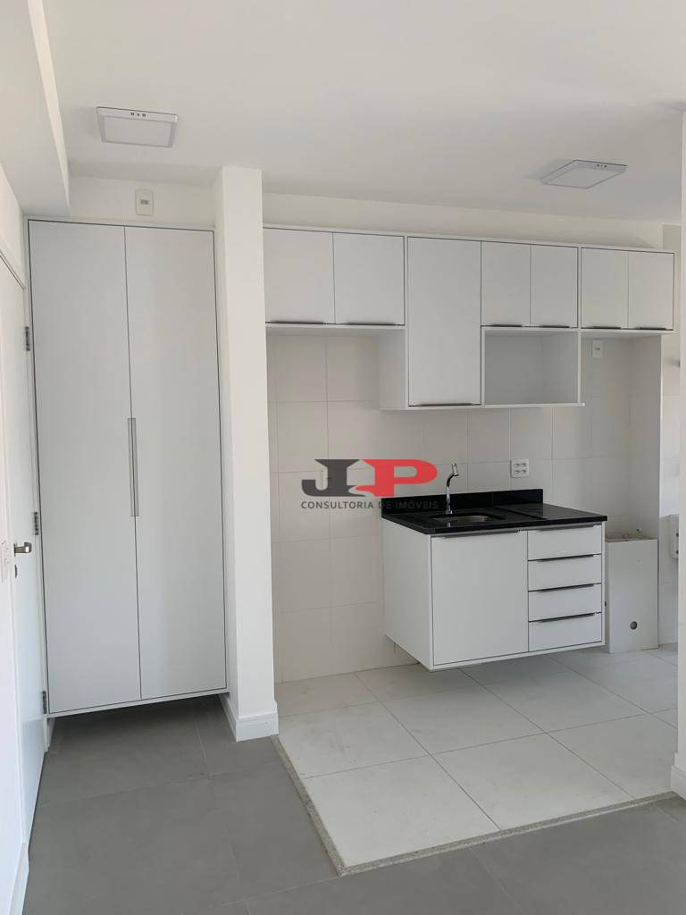 Apartamento para alugar com 2 quartos, 70m² - Foto 29