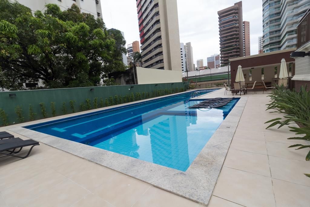 Apartamento à venda com 3 quartos, 164m² - Foto 4