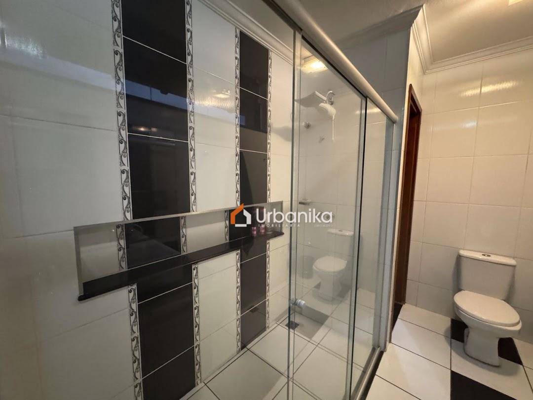 Casa, 2 quartos, 160 m² - Foto 2