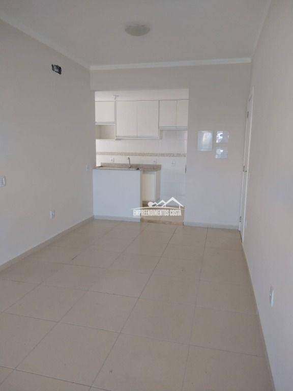 Apartamento à venda e aluguel com 2 quartos, 64m² - Foto 2